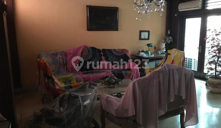 Dijual Rumah Tua Menteng Jakarta Pusat Area Komersial 2