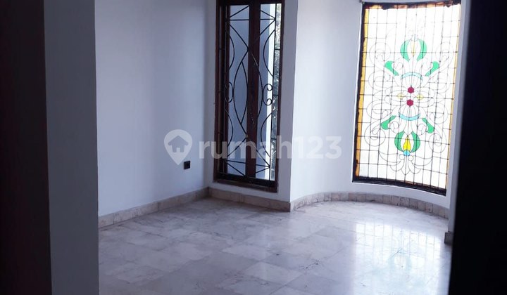 Dijual Rumah Bagus Pondok Indah Jakarta Selatan