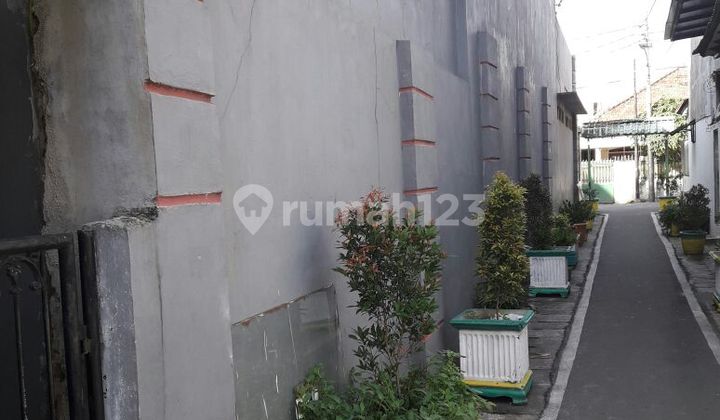 Dijual Cepat Rumah & Kost2san Aktif Area Menteng Jakarta Pusat 2
