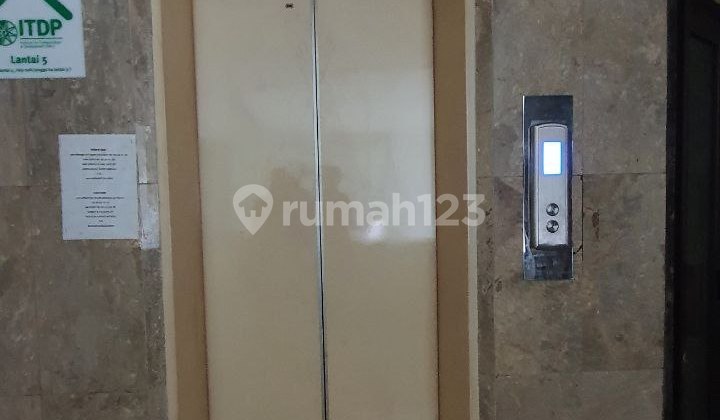 Strategic Building for Sale in Menteng Area, Central Jakarta Strategic Building for Sale in Menteng Area, Central Jakarta