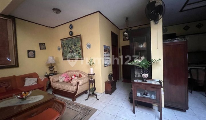 Dijual Rumah Menteng Posisi Pinggir Jalan Jakarta Pusat 2
