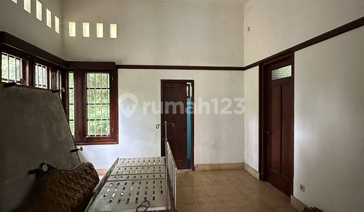 Dijual Rumah Menteng Nuansa Home Belanda Jakpus 2