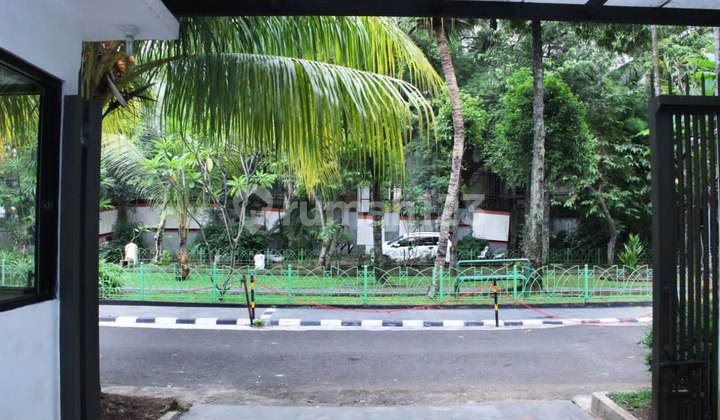 Dijual Rumah Area Elite Senopati Jakarta Selatan Dijual Rumah Area Elite Senopati Jakarta Selatan