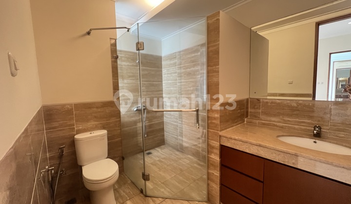 Dijual Rumah Cantik Area Kemang Jaksel Tinggal Bawa Koper 2