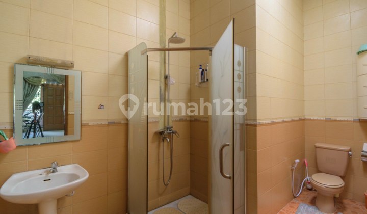 For Sale House Menteng Area Quiet Central Jakarta 2