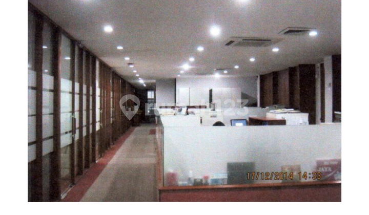 Dijual Gedung Area Strategis Harga Dibawah NJOP
