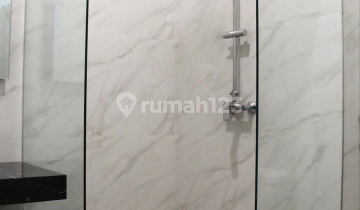 For Sale House in Elite Area Senopati South Jakarta 2