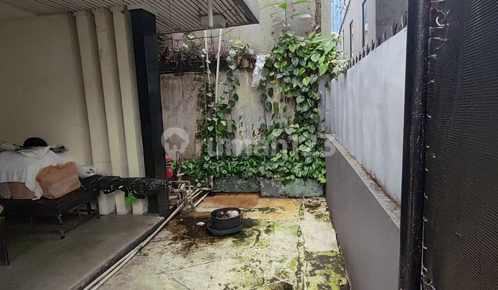 Dijual Rumah Menteng Pinggir Bentuk Tanah Kotak Jakarta Pusat