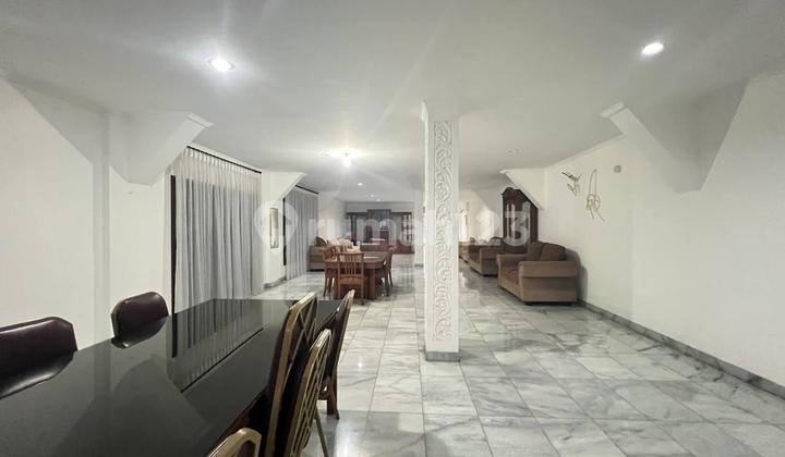 Dijual Rumah Menteng Area Tenang Kondisi Bagus Jakarta Pusat 2