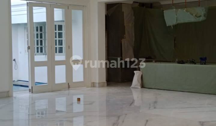 Dijual Rumah Menteng Baru Renovasi Tinggal Bawa Koper