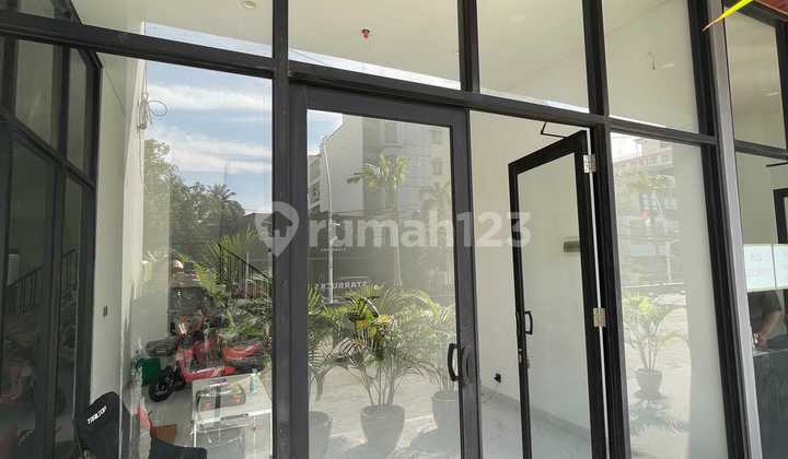 Disewakan Ruko Brand New Commercial Area Menteng Jakpus Disewakan Ruko Brand New Commercial Area Menteng Jakpus