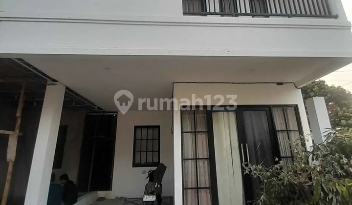 For Sale: 2-Story House, Move-In Ready, Car Accessible, Flood-Free