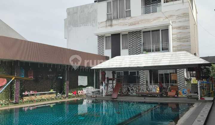 Dijual Rumah Mewah 3 Lantai di Ciakar Panongan