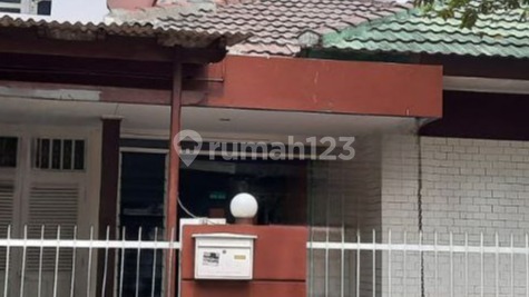 For Sale House in Buncit Housing, 1.5 Floors