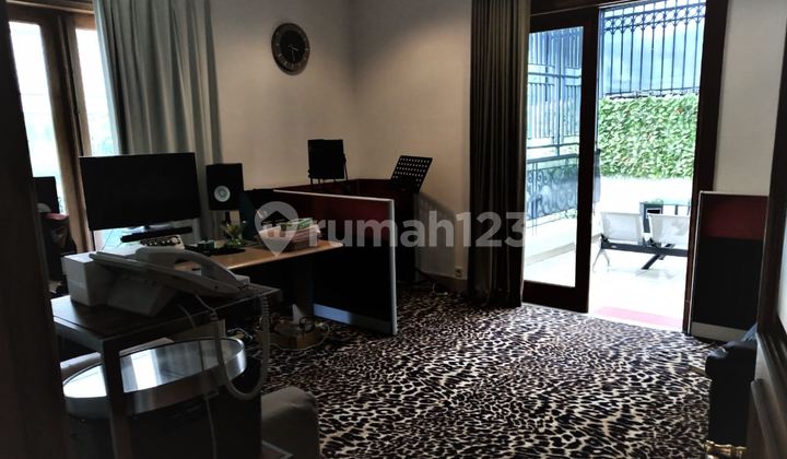 Dijual Cepat Rumah Luxury Elegant di Menteng 2