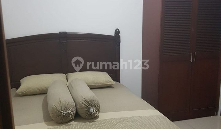 Dijual Rumah Ruang Usaha Hadap Timur Bebas Banjir