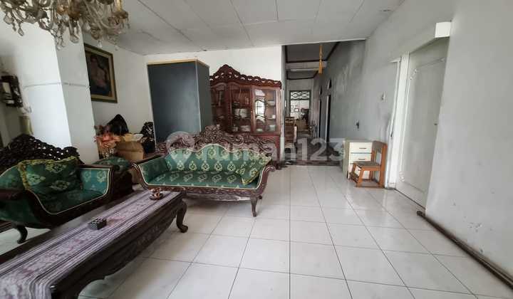 Dijual Cepat Rumah Lokasi Cocok untuk Kosan dan Rumah Mewah 2