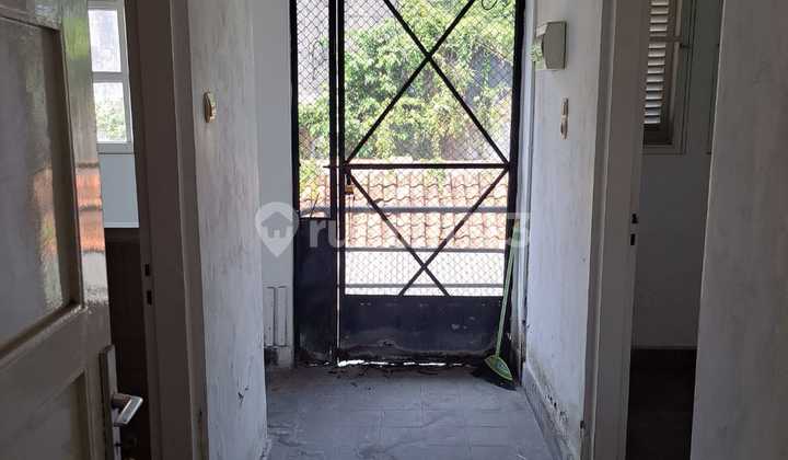 Dijual Rumah Hitung Tanah Lingkungan Tenang 2