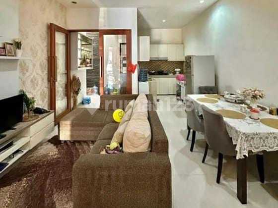 Dijual Rumah Hunian dan Tempat Usaha di Jaksel