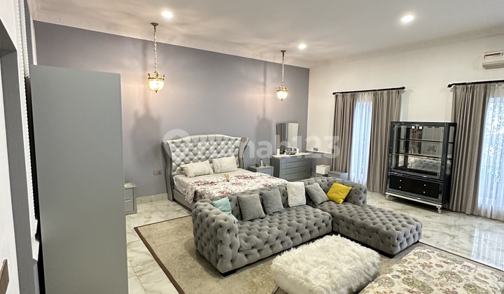 Dijual Rumah Hunian Full Furnish di Menteng 2