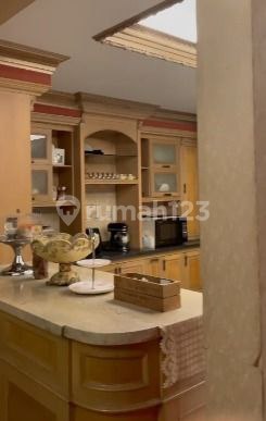 Disewakan Rumah Mewah Siap Huni di Menteng 2