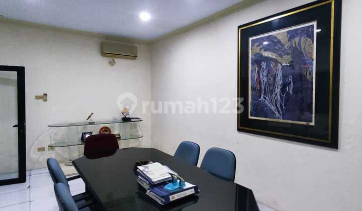 Dijual Harga Bagus Rumah Kantor di Jl. Hayam Wuruk, Jakarta Pusat 2