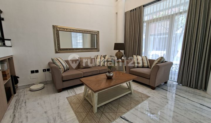 Rumah Modern Minimalis di Warung Jati, Jatipadang, Jak-Sel 2