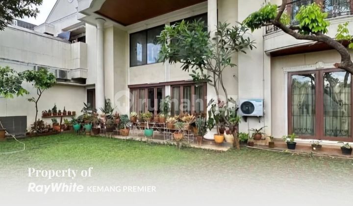 Rumah Classic di Cipete, Dekat Stasiun MRT Cipete Raya 1