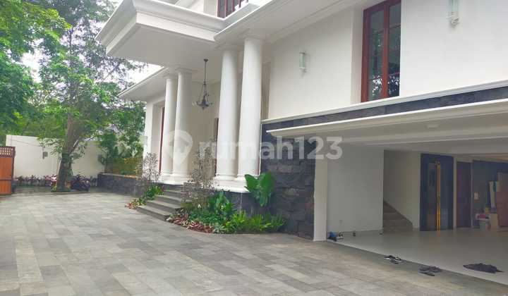 Brand New House At Kemang, Jakarta Selatan Brand New House At Kemang, Jakarta Selatan