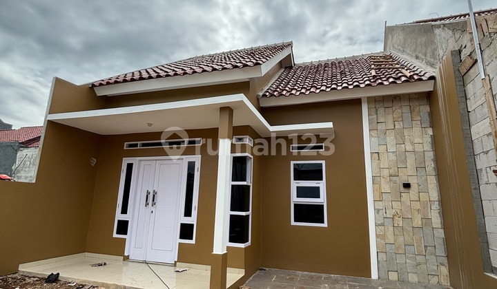 Rumah 3 Kamar Tidur Lokasi Strategis di Depok Rumah 3 Kamar Tidur Lokasi Strategis di Depok