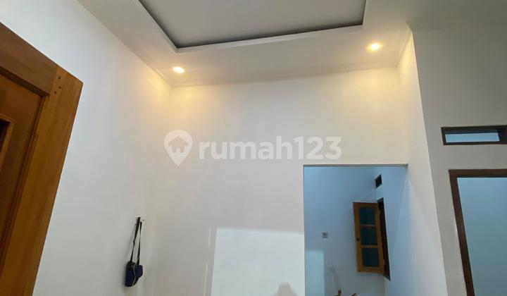 Rumah di Citayam Dekat Stasiun Nyaman dan Asri 2