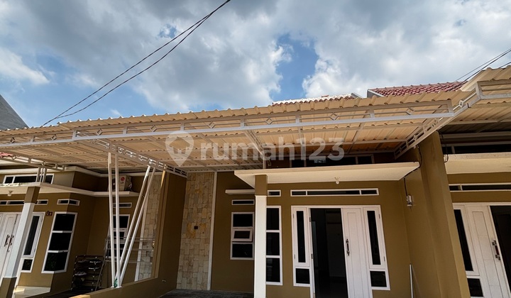 Rumah Mezzanin 3 Kamar Tidur Bagus di Sawangan Depok Rumah Mezzanin 3 Kamar Tidur Bagus di Sawangan Depok