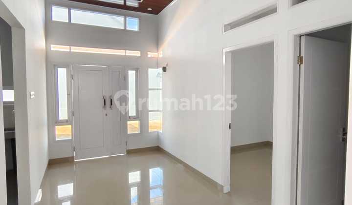 Nice Luxury 1-Story House Near Depok City Center 2