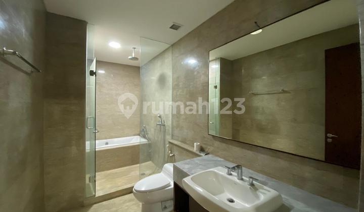 Unit Primadona Essence Dharmawangsa East Tower 3 Kamar Tidur Furnished Bagus 2