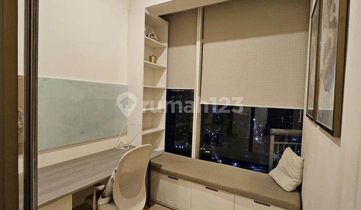 Disewakan Apartemen South Hills 1+1Br Luas 71 M2 Bagus Furnished 2