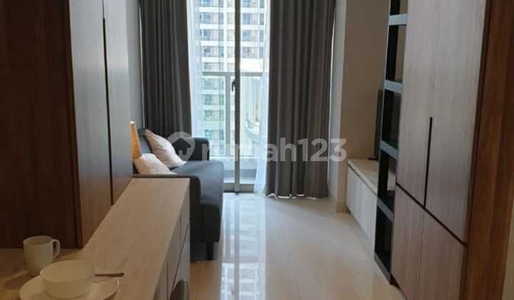 Rent Orchid Garden Residences Tower Fragrant West Jakarta - Good Unit 2 Bedroom Furnished