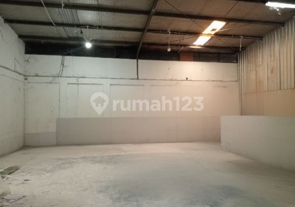 Gudang di Kopo Permai 755.0 M² SHM Dekat Tol Gudang di Kopo Permai 755.0 M² SHM Dekat Tol