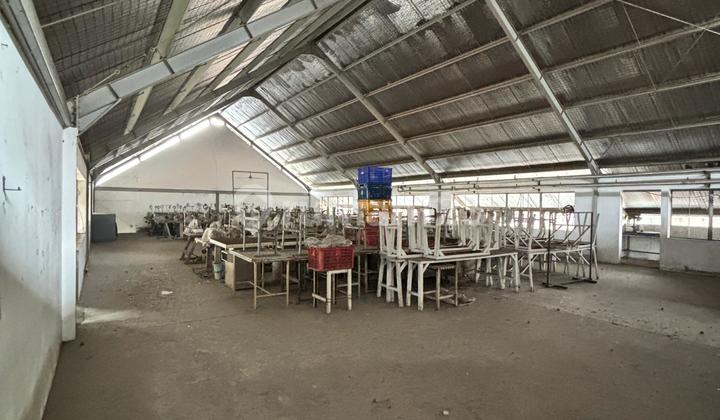 Warehouse Factory with 40 Ft Container Access in Kopo Bandung