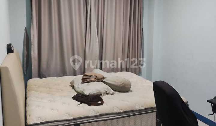 For Rent: 17A House 6x25m² Semi-Furnished in Muara Karang 2