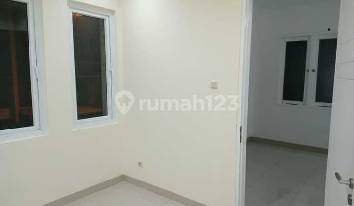 5Al Disewakan Rumah 8X18 Fresh/Baru Renov Permata Buana