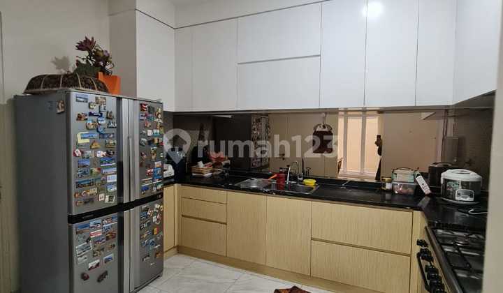 26Aldijual Rumah 10X18 Semi Furnish Cluster San Lorenzo Gading 2