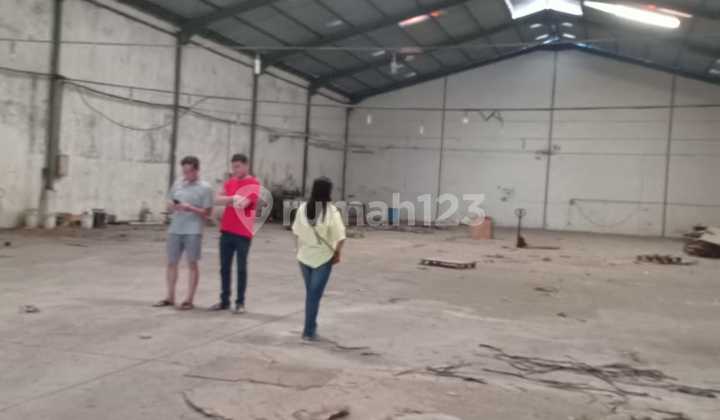 9For Rent Wide Warehouse 1,200M2 Kosambi Dadap Center