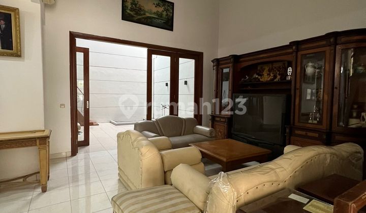 4Al Disewakan Cepat Rumah Baru Renovasi di Permata Buana 4Al Disewakan Cepat Rumah Baru Renovasi di Permata Buana