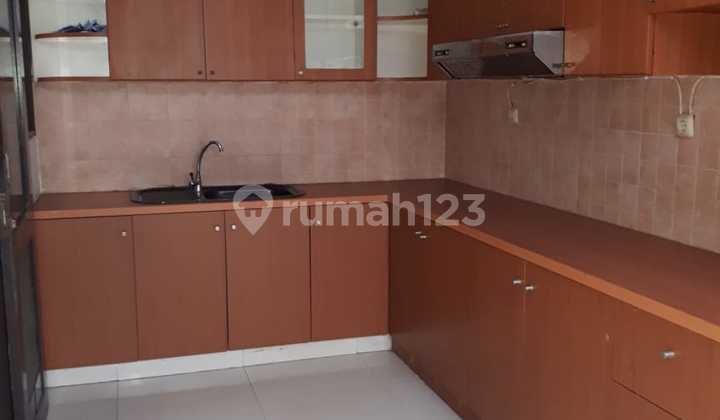 9A For Rent House 10X20 Fully Furnished Puri Indah