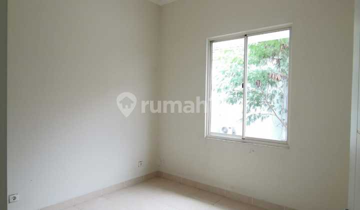 8A For Sale House 9X17 M2 Cluster Canary The Spring Summarecon 2