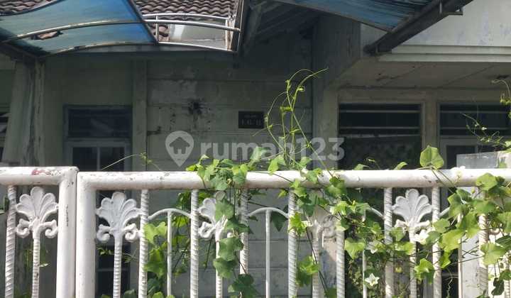13Aldijual Rumah Tua 6X15 di Kosambi Baru Butuh Sedikit