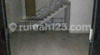 8Al Disewakan Gudang Luas ± 1400M2 Curug Tangerang