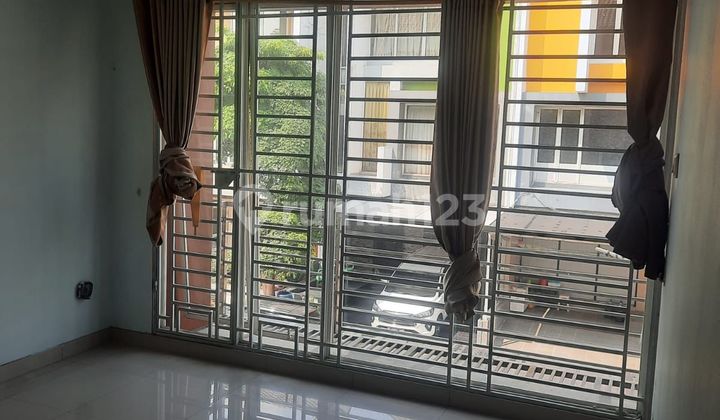 3Al Disewakan Rumah 6X15m2 Taman Grisenda Rumah 3Al Disewakan Rumah 6X15m2 Taman Grisenda Rumah
