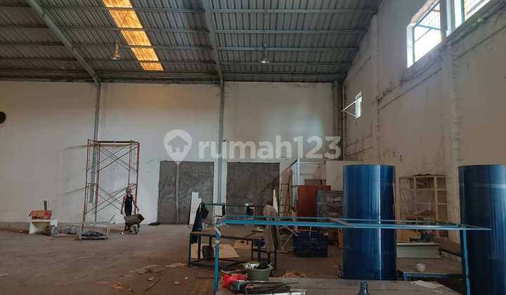 For Rent: 6 Large Warehouse 800M2 in Cikupa, Tangerang