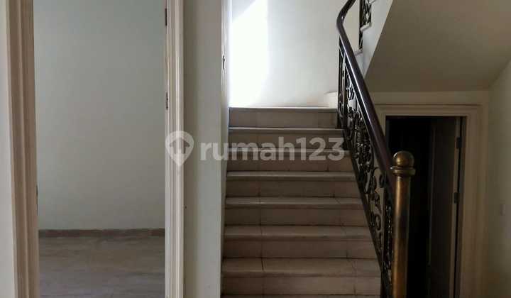 For Sale: 29Al, Gading Serpong, House Size 12X25, Building Area 300 2